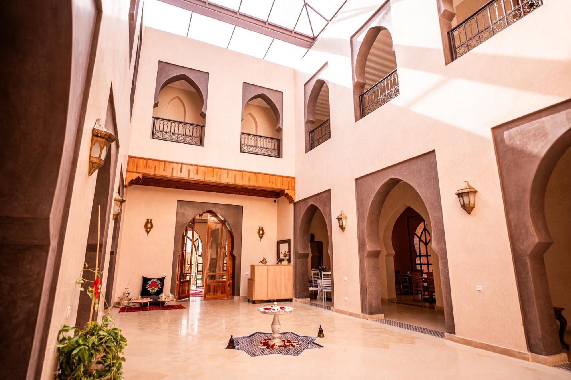 Palais Menzah & Spa Ouled Bouzid Bagian luar foto
