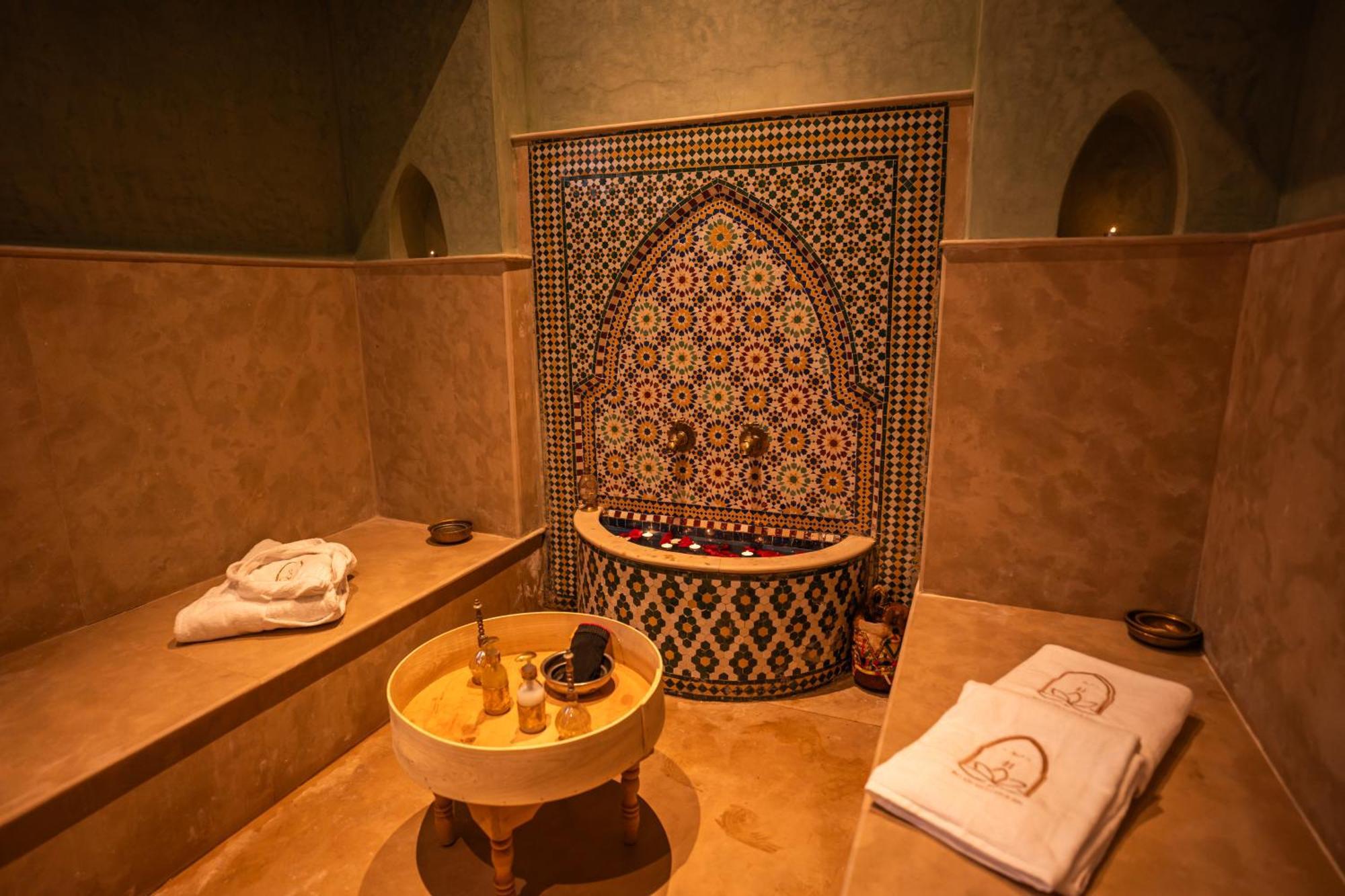 Palais Menzah & Spa Ouled Bouzid Bagian luar foto