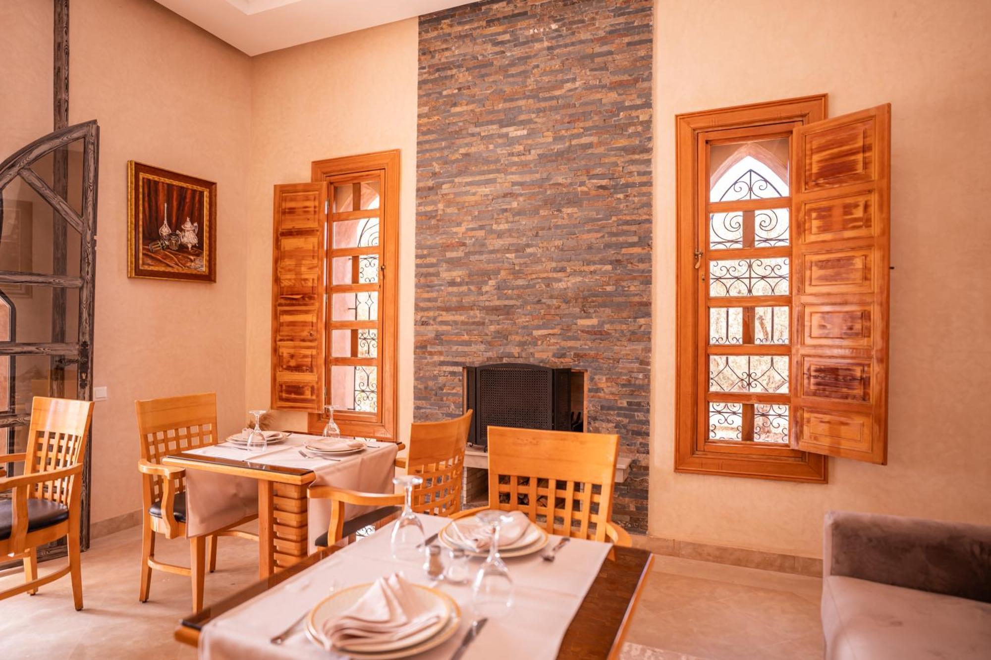 Palais Menzah & Spa Ouled Bouzid Bagian luar foto