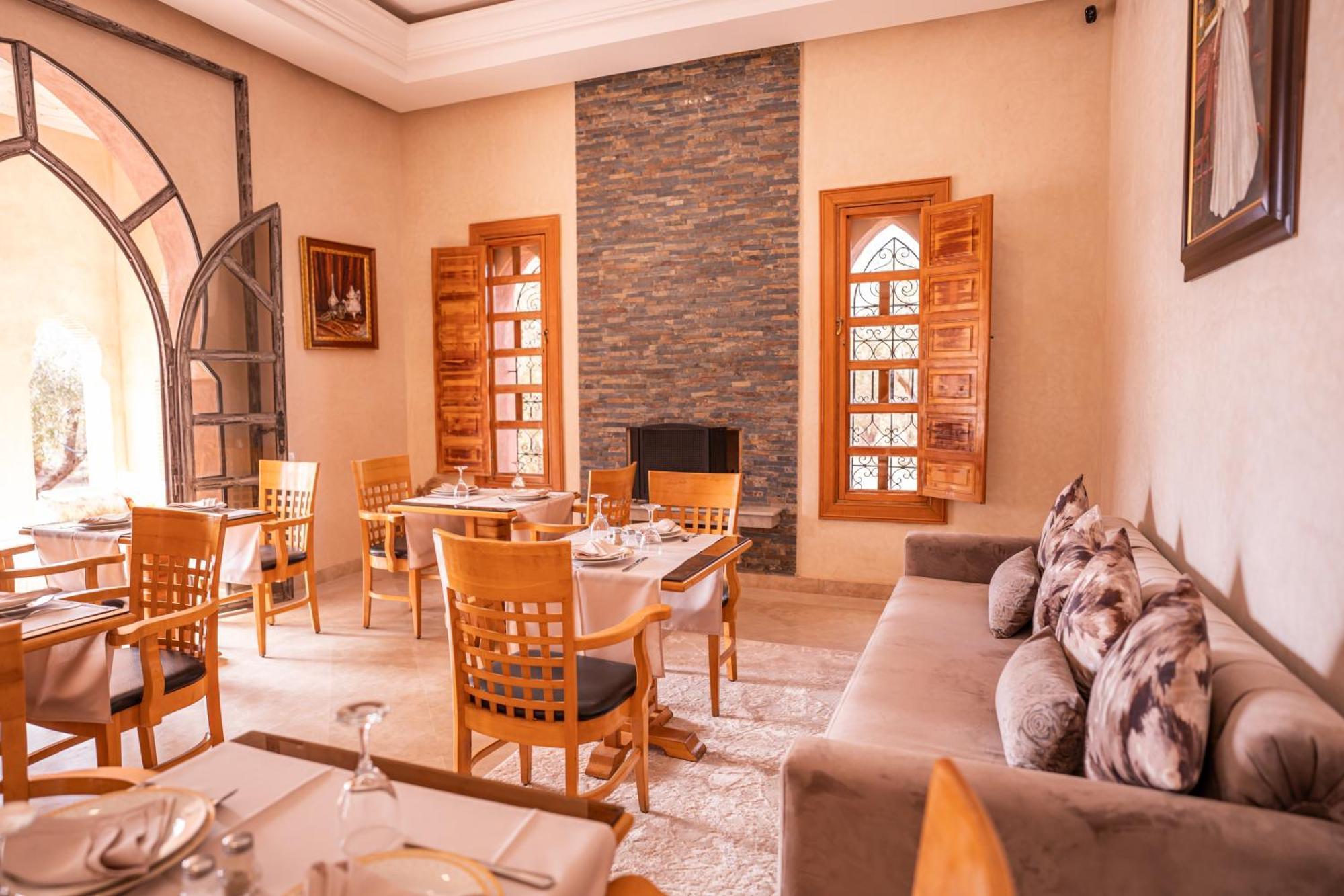 Palais Menzah & Spa Ouled Bouzid Bagian luar foto